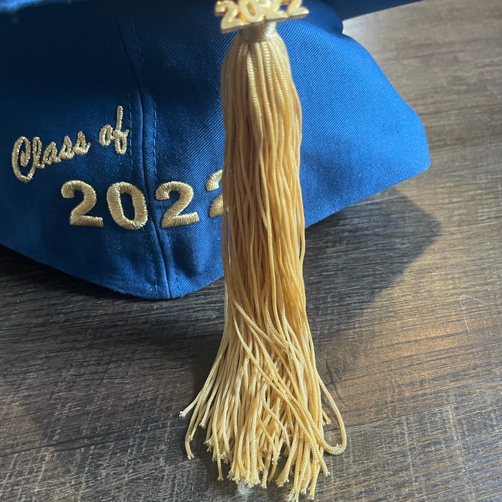 Disney Parks Class of 2022 Graduation Hat Mickey Mouse Ears With Tassel New - Picture 2 of 6